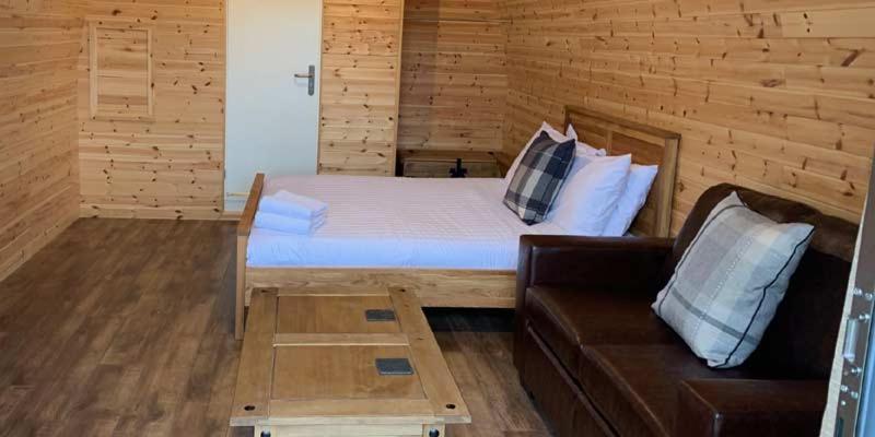 Hotel Superior Glamping Pod With Hot Tub Frodsham Esterno foto